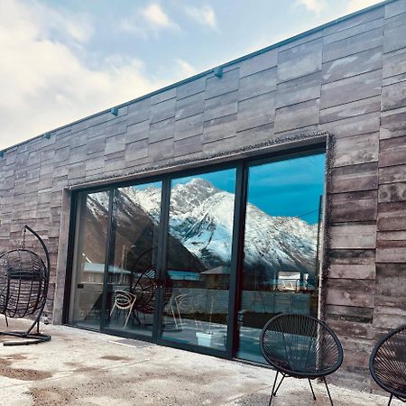 Villa Alpine Escape Kazbegi Exterior foto